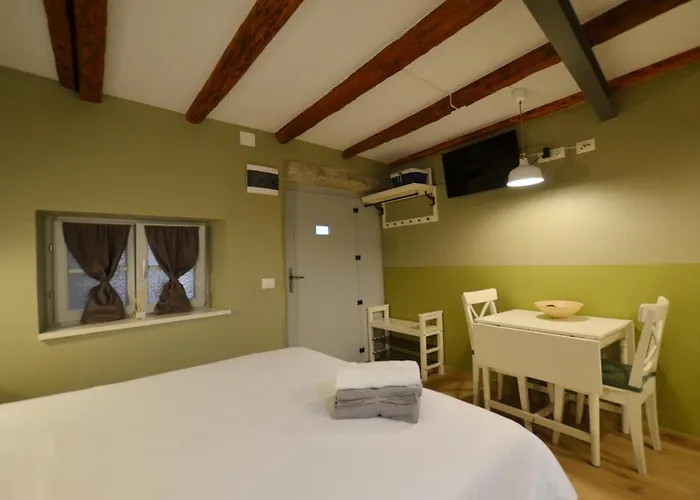 Διαμέρισμα Lisa Ρόβινι